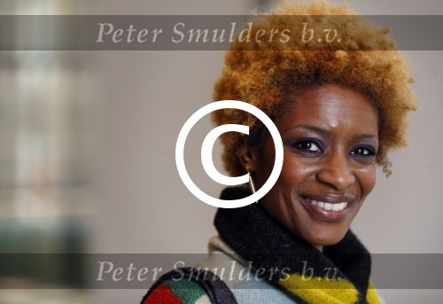 Amsterdam 22 april 2016 
Boekpresentatie Maestra met  Heleen van Royen, schrijfster Lisa Hilton en Halina Reijn. Sylvana Simons