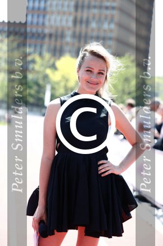 Amsterdam 12 mei 2016 
Tess Milne presenteert de business Run op de zuidas. De promotie dames zijn van Stella agency.