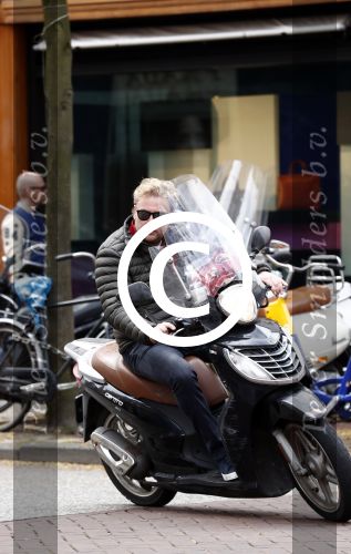 Amsterdam 16 april 2016
Wesly Bronkhorst op zijn scooter op de PC hooftstraat
