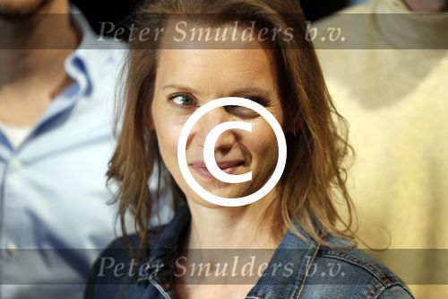 Amsterdam 13 april 2017 
Castpresentatie Huisvrouwen Bestaan Niet in vondel CS in het vondelpark. Anielle Webster