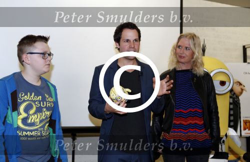 Amsterdam 8 mei 2017   
Victor Mids presengteert de nederlandse stemmencast van verschrikkelijke ikke 3 in de bijlmerbajes. De stemmen worden gedaan door Carlo Boszhard Jelle Stout Pip Pellens en Trudy Labij. Annette de Vries met Victor Mids