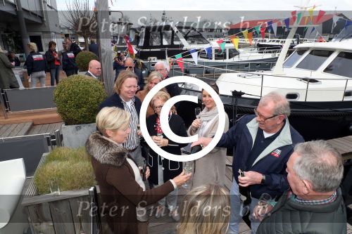 Sneek, 8 April 2017 Doop Linssen boot met Sandra Reineman, Rudy Reineman en Nely Reineman