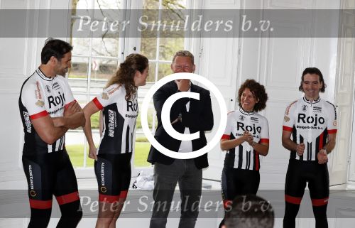 Nijkerk 14 april 2017
Presentatie sterren wielrennersteam  van jeroen Mantel. Bob de Jong en Evelien de Bruijn