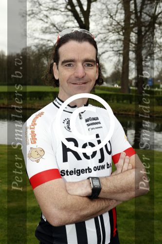 Nijkerk 14 april 2017
Presentatie sterren wielrennersteam  van jeroen Mantel. Bob de Jong en Evelien de Bruijn