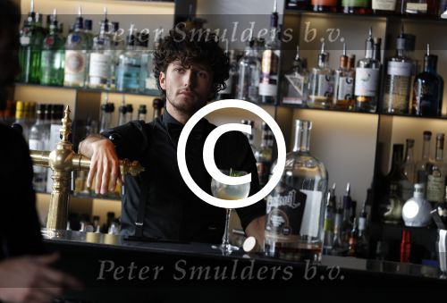 Amsterdam 21 april 2017
Opnames commercial Caramol (wodka op caramelbasis) van Michiel Mol in het Conservatoriumhotel