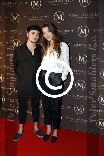 Amsterdam 5 april 2017
Presentatie / feestje van Magnum ijs in het conservatorium hotel. Iedereen kwam in Pyama.
Chelsey Weimar met vriend Daan wayan Erisman