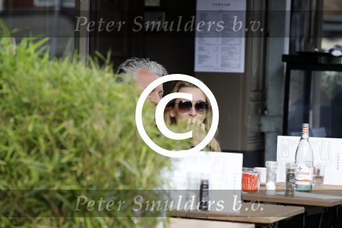 Amsterdam 11april 2017
Cynthia Abma op terras met Mark Teurlings