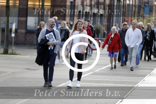 Amsterdam 9 mei 2017 
Presentatie boek Dafne Schippers en haar zus Sanne . Titel van het boek is Dafne Likes. dafne met Jochem Bouwens