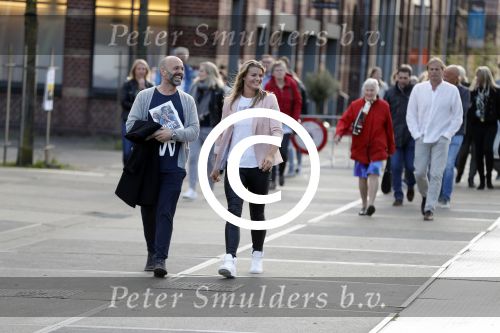 Amsterdam 9 mei 2017 
Presentatie boek Dafne Schippers en haar zus Sanne . Titel van het boek is Dafne Likes. dafne met Jochem Bouwens