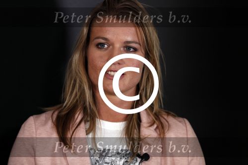Amsterdam 9 mei 2017 
Presentatie boek Dafne Schippers en haar zus Sanne . Titel van het boek is Dafne Likes.