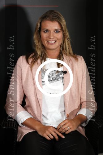 Amsterdam 9 mei 2017 
Presentatie boek Dafne Schippers en haar zus Sanne . Titel van het boek is Dafne Likes.
