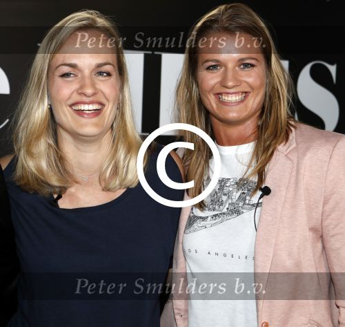 Amsterdam 9 mei 2017 
Presentatie boek Dafne Schippers en haar zus Sanne . Titel van het boek is Dafne Likes.