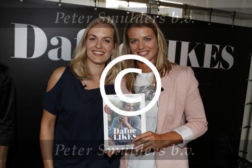 Amsterdam 9 mei 2017 
Presentatie boek Dafne Schippers en haar zus Sanne . Titel van het boek is Dafne Likes.