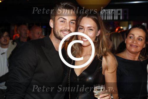 Amsterdam 1 april 2017
Dave en Donny Roelvink open Club Hermanos op het Leidse plein.
Papa Dries Honoria mama Lucienne en de vriendinnen  Amije ( Donny)  en Julia (Dave) waren erbij.