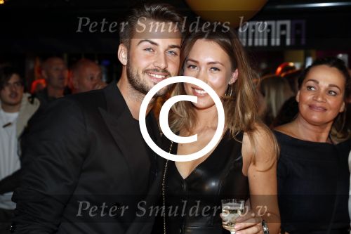 Amsterdam 1 april 2017
Dave en Donny Roelvink open Club Hermanos op het Leidse plein.
Papa Dries Honoria mama Lucienne en de vriendinnen  Amije ( Donny)  en Julia (Dave) waren erbij.