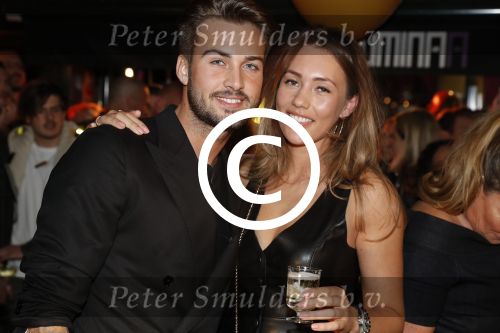 Amsterdam 1 april 2017
Dave en Donny Roelvink open Club Hermanos op het Leidse plein.
Papa Dries Honoria mama Lucienne en de vriendinnen  Amije ( Donny)  en Julia (Dave) waren erbij.