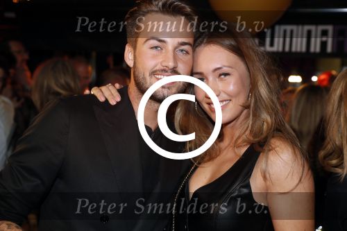 Amsterdam 1 april 2017
Dave en Donny Roelvink open Club Hermanos op het Leidse plein.
Papa Dries Honoria mama Lucienne en de vriendinnen  Amije ( Donny)  en Julia (Dave) waren erbij.