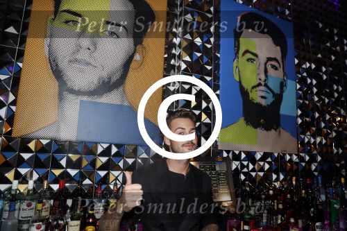 Amsterdam 1 april 2017
Dave en Donny Roelvink open Club Hermanos op het Leidse plein.
Papa Dries Honoria mama Lucienne en de vriendinnen  Amije ( Donny)  en Julia (Dave) waren erbij.