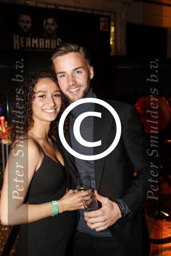 Amsterdam 1 april 2017
Dave en Donny Roelvink open Club Hermanos op het Leidse plein.
Papa Dries Honoria mama Lucienne en de vriendinnen  Amije ( Donny)  en Julia (Dave) waren erbij.