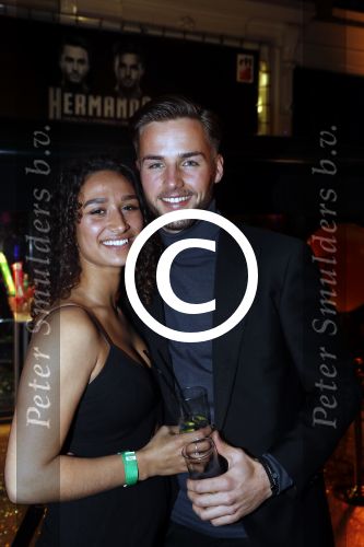 Amsterdam 1 april 2017
Dave en Donny Roelvink open Club Hermanos op het Leidse plein.
Papa Dries Honoria mama Lucienne en de vriendinnen  Amije ( Donny)  en Julia (Dave) waren erbij.