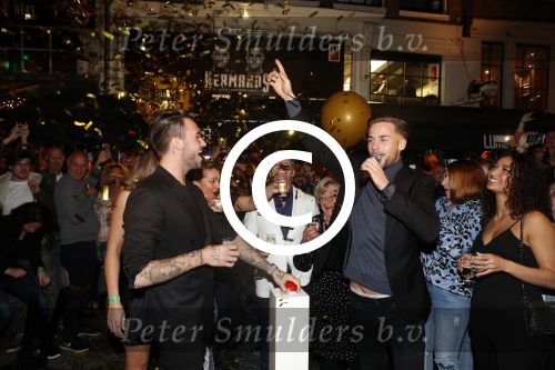 Amsterdam 1 april 2017
Dave en Donny Roelvink open Club Hermanos op het Leidse plein.
Papa Dries Honoria mama Lucienne en de vriendinnen  Amije ( Donny)  en Julia (Dave) waren erbij.