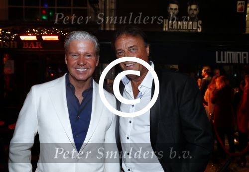 Amsterdam 1 april 2017
Dave en Donny Roelvink open Club Hermanos op het Leidse plein.
Papa Dries Honoria mama Lucienne en de vriendinnen  Amije ( Donny)  en Julia (Dave) waren erbij.
