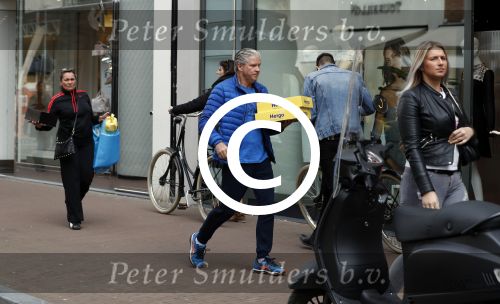 Amsterdam 10 april 2017
Dries en Honoria Roelvink op de pc hooftstraat