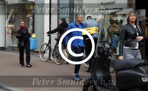 Amsterdam 10 april 2017
Dries en Honoria Roelvink op de pc hooftstraat