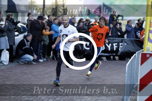 Amsterdam 25 april 2017
Huis Igone de JonghJohan Cruijff run van 14 km vanuit Olympisch stadon naar Arena. Johan Cruijff zou vandaag 70 geworden zijn. oa Estelle Cruijff Johnny Heitinga Sjaak Swart Erben Wennemars deden mee