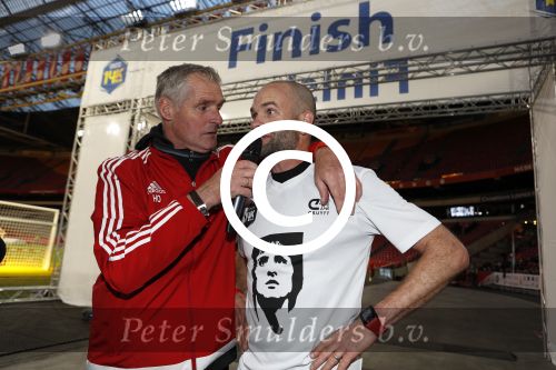 Amsterdam 25 april 2017
Huis Igone de JonghJohan Cruijff run van 14 km vanuit Olympisch stadon naar Arena. Johan Cruijff zou vandaag 70 geworden zijn. oa Estelle Cruijff Johnny Heitinga Sjaak Swart Erben Wennemars deden mee