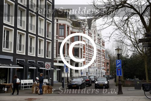 Amsterdam 1 april 2017 
Estelle Cruijff gaat in appartement an het vondelpark wonen.