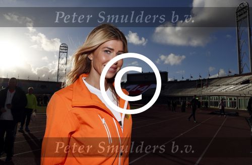 Amsterdam 25 april 2017
Huis Igone de JonghJohan Cruijff run van 14 km vanuit Olympisch stadon naar Arena. Johan Cruijff zou vandaag 70 geworden zijn. oa Estelle Cruijff Johnny Heitinga Sjaak Swart Erben Wennemars deden mee