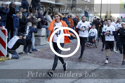 Amsterdam 25 april 2017
Huis Igone de JonghJohan Cruijff run van 14 km vanuit Olympisch stadon naar Arena. Johan Cruijff zou vandaag 70 geworden zijn. oa Estelle Cruijff Johnny Heitinga Sjaak Swart Erben Wennemars deden mee
