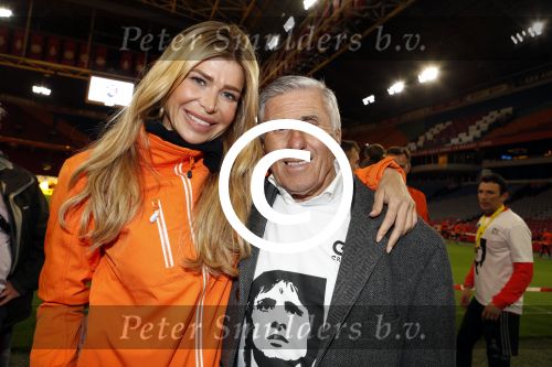 Amsterdam 25 april 2017
Huis Igone de JonghJohan Cruijff run van 14 km vanuit Olympisch stadon naar Arena. Johan Cruijff zou vandaag 70 geworden zijn. oa Estelle Cruijff Johnny Heitinga Sjaak Swart Erben Wennemars deden mee
