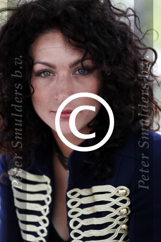 Amsterdam 13 april 2017 
Castpresentatie Huisvrouwen Bestaan Niet in vondel CS in het vondelpark. Eva v d Wijdeven