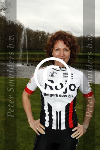 Nijkerk 14 april 2017
Presentatie sterren wielrennersteam  van jeroen Mantel. Evelien de Bruijn