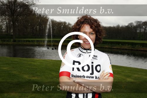 Nijkerk 14 april 2017
Presentatie sterren wielrennersteam  van jeroen Mantel. Evelien de Bruijn
