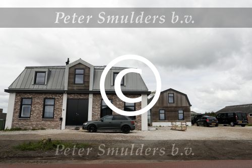 Purmerland 23 april 2017
Fajah Lourens haar nieuwe vriend vertrekt bij haar huis