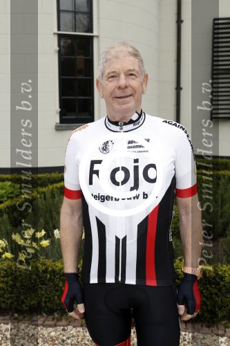 Nijkerk 14 april 2017
Presentatie sterren wielrennersteam  van jeroen Mantel. Frits Barend