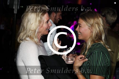 Amsterdam 5 april 2017
Presentatie / feestje van Magnum ijs in het conservatorium hotel. Iedereen kwam in Pyama.
Geraldine Kemper met Annette de Vries