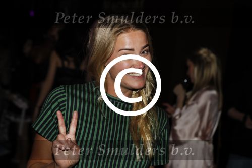 Amsterdam 5 april 2017
Presentatie / feestje van Magnum ijs in het conservatorium hotel. Iedereen kwam in Pyama.
Geraldine Kemper met een vriendin