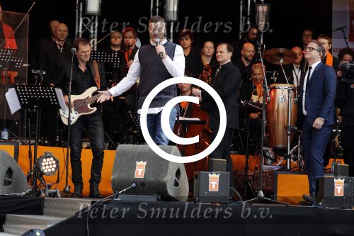 Tilburg 27 april 2017
Koningsdag in Tilburg. 
Guus Meeuwis en Gers Pardoel