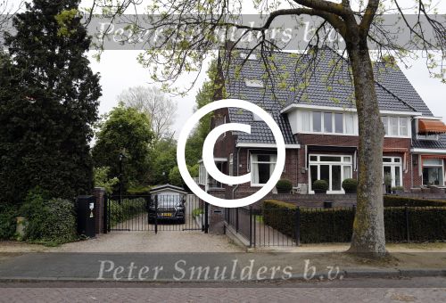 Amsterdam 7 mei 2017
Bij het huis van Humberto tan hangen beveiligings camera\'s