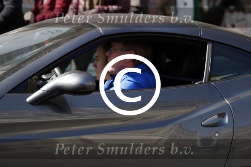 Amsterdam 24 maart 2017  
Jack Spijkwerman toert met zijn zoon door amsterdam zuid  met een ferrari