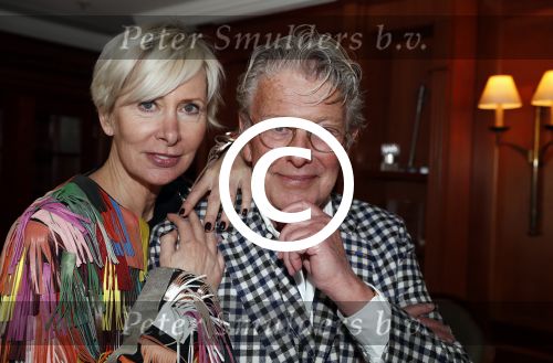 Amsterdam 6 april 2017 
Boekpresentatie Micky Hoogendijk in Amstel hotel. jan en Monique des Bouvrie