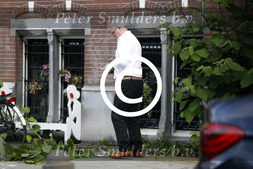 Amsterdam 11 mei 2017 
Jeroen Krabbe als tuinman voor zijn huis