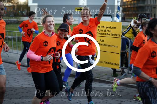 Amsterdam 25 april 2017
Huis Igone de JonghJohan Cruijff run van 14 km vanuit Olympisch stadon naar Arena. Johan Cruijff zou vandaag 70 geworden zijn. oa Estelle Cruijff Johnny Heitinga Sjaak Swart Erben Wennemars deden mee