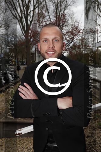 Amsterdam 6 april 2016
Gala Johnny Heitinga tbs alpe du6. Johnny met zijn vrouw Charlotte Sophie en haar ouders