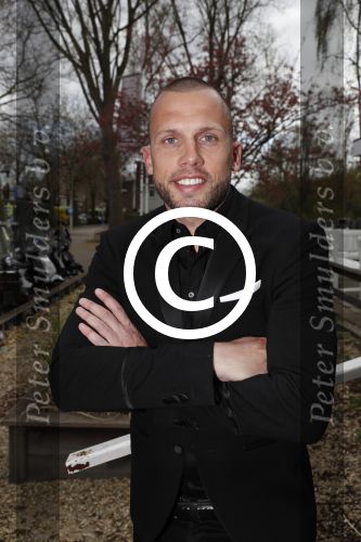 Amsterdam 6 april 2016
Gala Johnny Heitinga tbs alpe du6. Johnny met zijn vrouw Charlotte Sophie en haar ouders