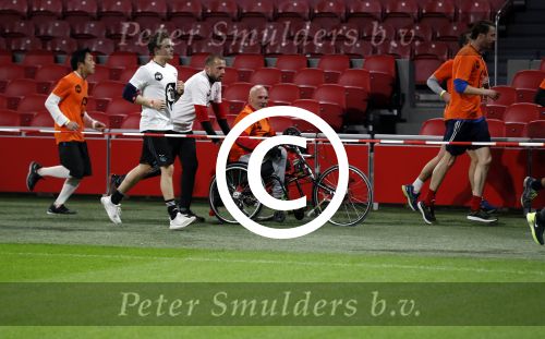 Amsterdam 25 april 2017
Huis Igone de JonghJohan Cruijff run van 14 km vanuit Olympisch stadon naar Arena. Johan Cruijff zou vandaag 70 geworden zijn. oa Estelle Cruijff Johnny Heitinga Sjaak Swart Erben Wennemars deden mee